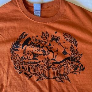 Graphic T-shirt with spooky animal design